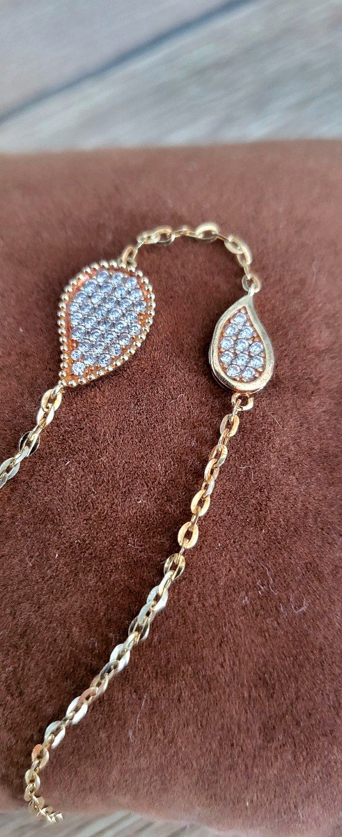 18ct Gold Bracelet Set With Small Diamonds -photo-3