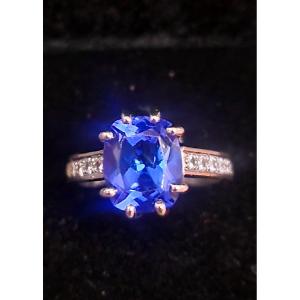 Vintage 18ct White Gold Ring Set With Tanzanite And Diamonds 