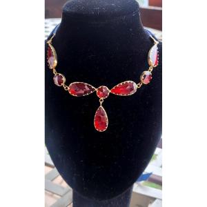 Empire Perpignan Garnets Necklace In 18ct Gold 