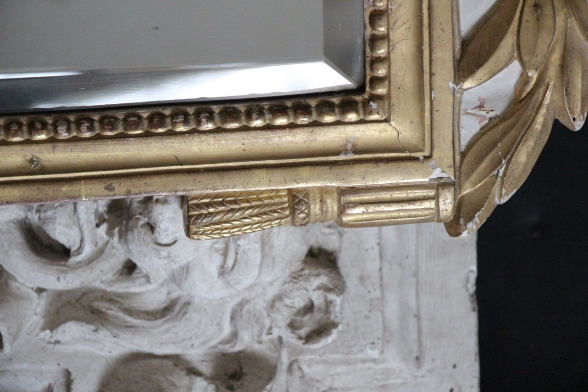 18th Century Mirror With Medallion In Pastel-photo-2