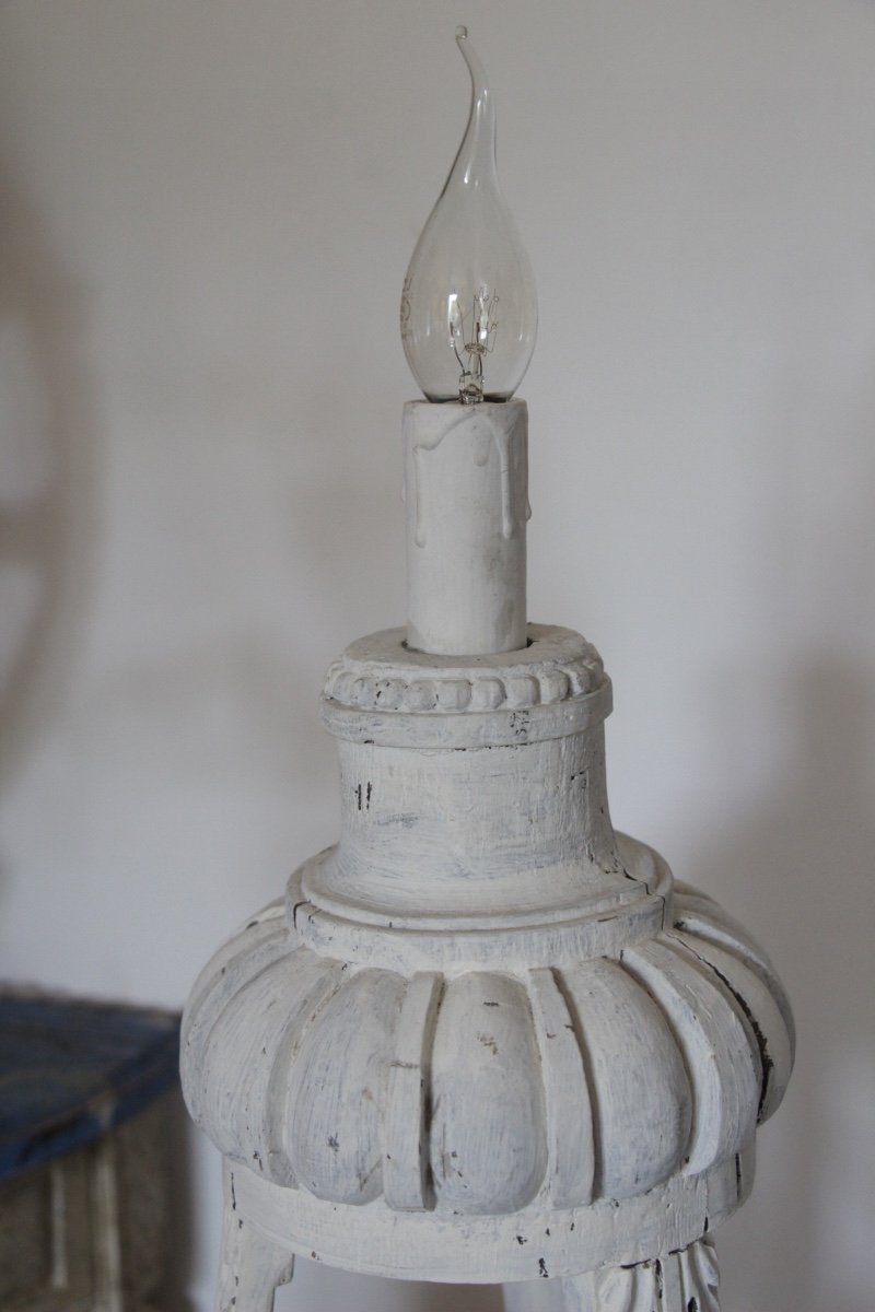 18th Century Tripod Lamp-photo-4