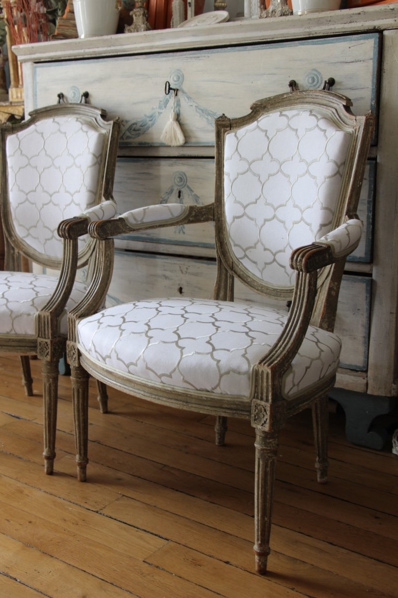 Pair Of Louis XVI Cabriolet Armchairs-photo-2