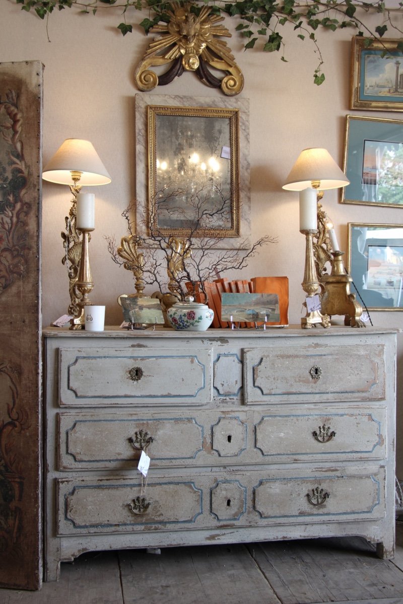 18th Century Painted Chest Of Drawers