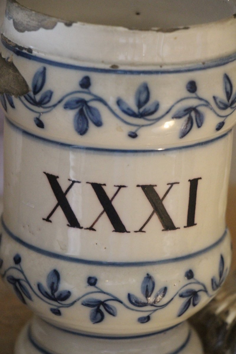 18th Century Earthenware Pharmacy Jars-photo-3