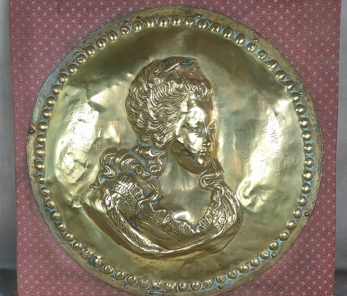 Plaque Portrait Cuivre Dor&eacute; Marie-antoinette d&#039;Autriche 1780