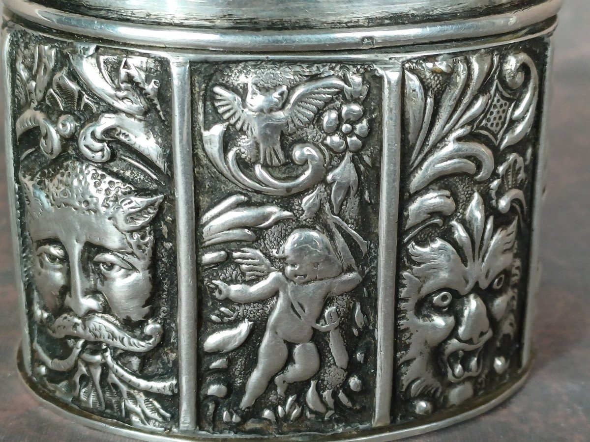 Solid Silver English Snuff Box Neo-renaissance Decor-photo-3