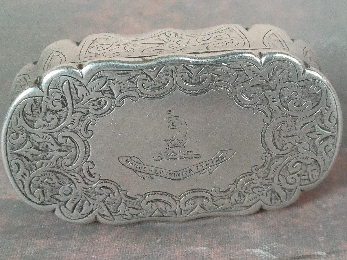 Victorian Sterling Silver Snuff Box Manus Haec Inimica Tyrannis Signed Hamilton Calcutta India -photo-4