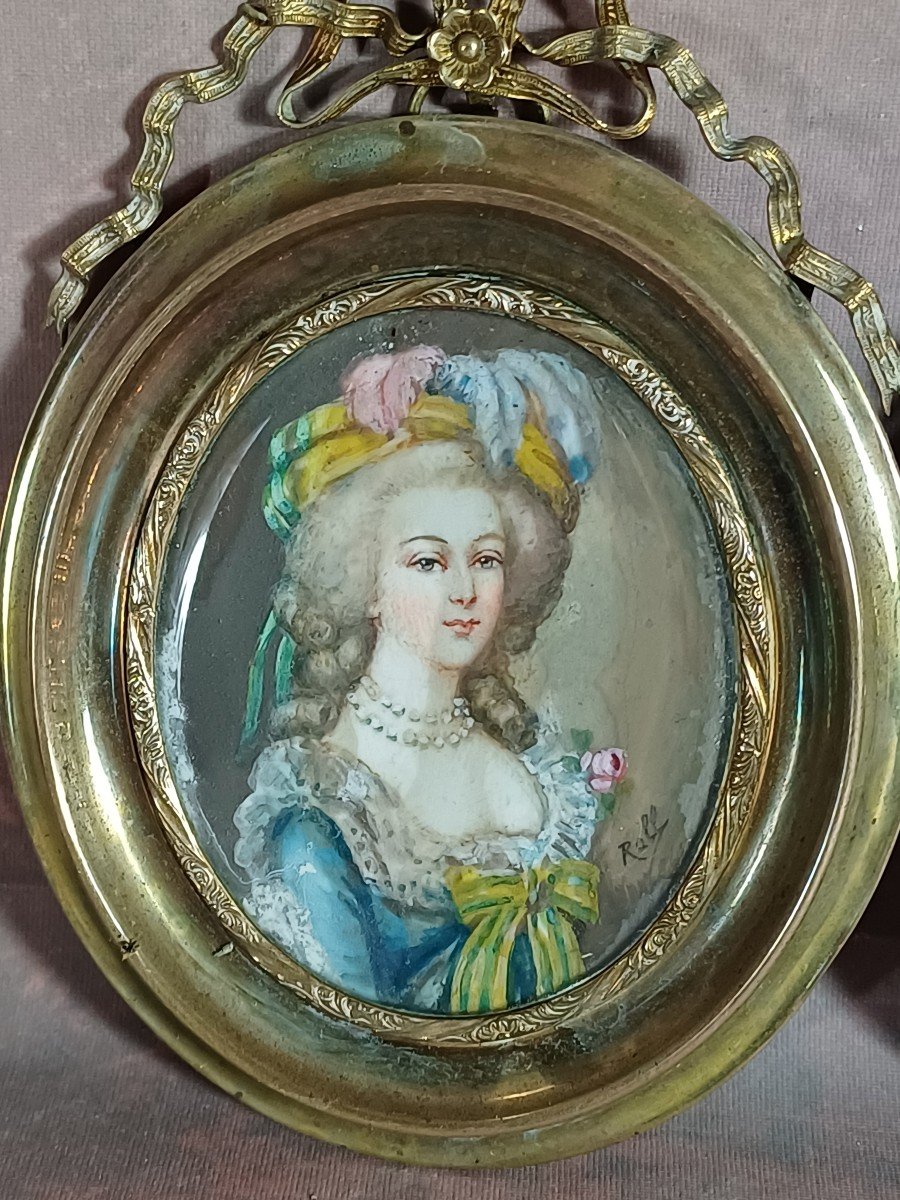 Suite Of 3 Miniatures Louis XVI Marie Antoinette And The Dauphin Louis XVII-photo-2