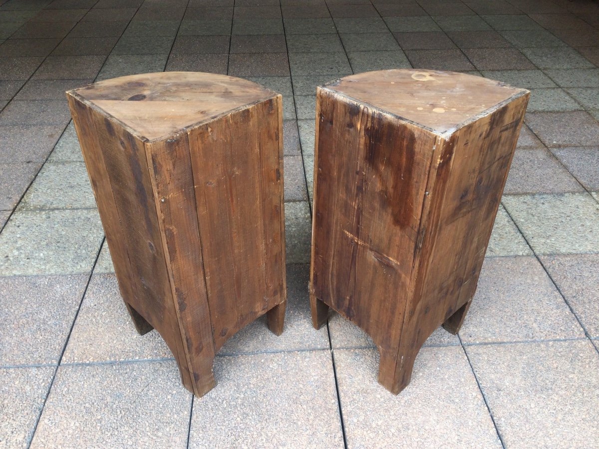 A Pair Of Mahogany Corner Cabinets-photo-3