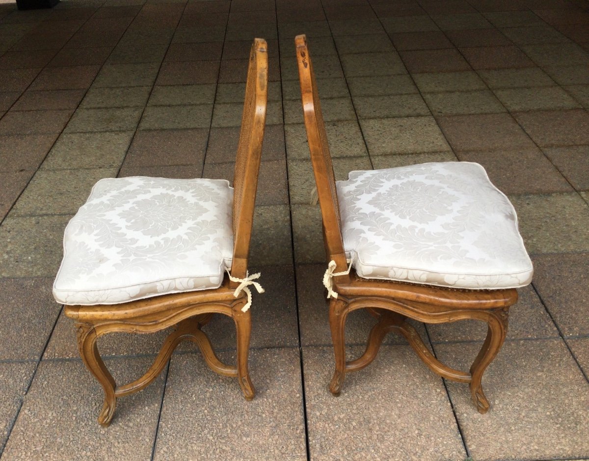 Paire de  Chaises Louis XV Cannées à Dossier ''à La Reine''-photo-1