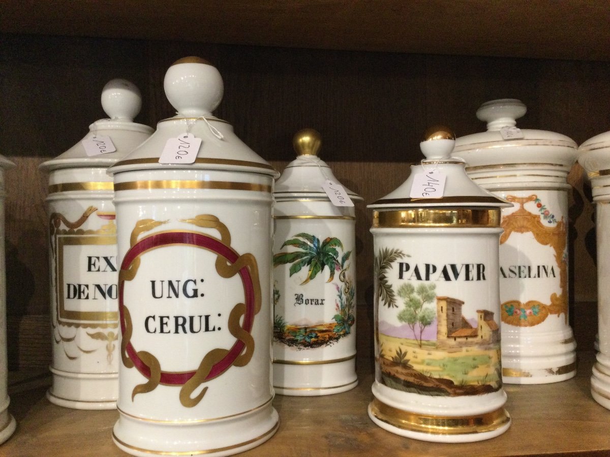 New Collection Of Antique Porcelain And Glass Pharmacy Jars. -photo-2