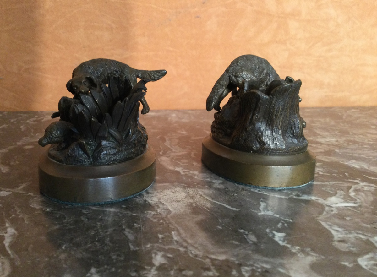 Two Very Small Animal And Hunting Bronzes-photo-2