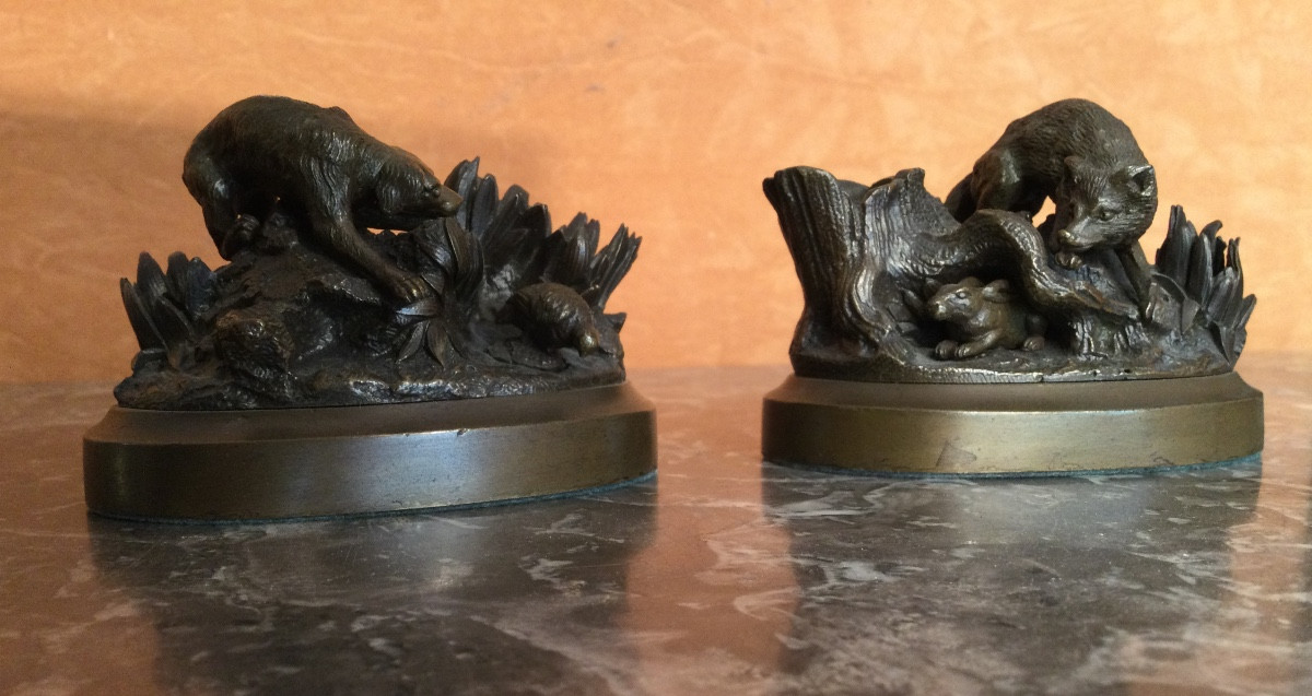 Two Very Small Animal And Hunting Bronzes