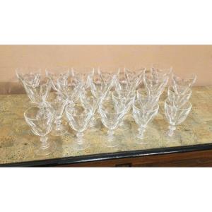 Ensemble De 21 Verres Anciens En Cristal