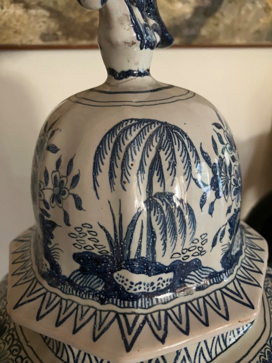 Large Delft Blue And White Porcelain Baluster Covered Vase. 19th Century -photo-7