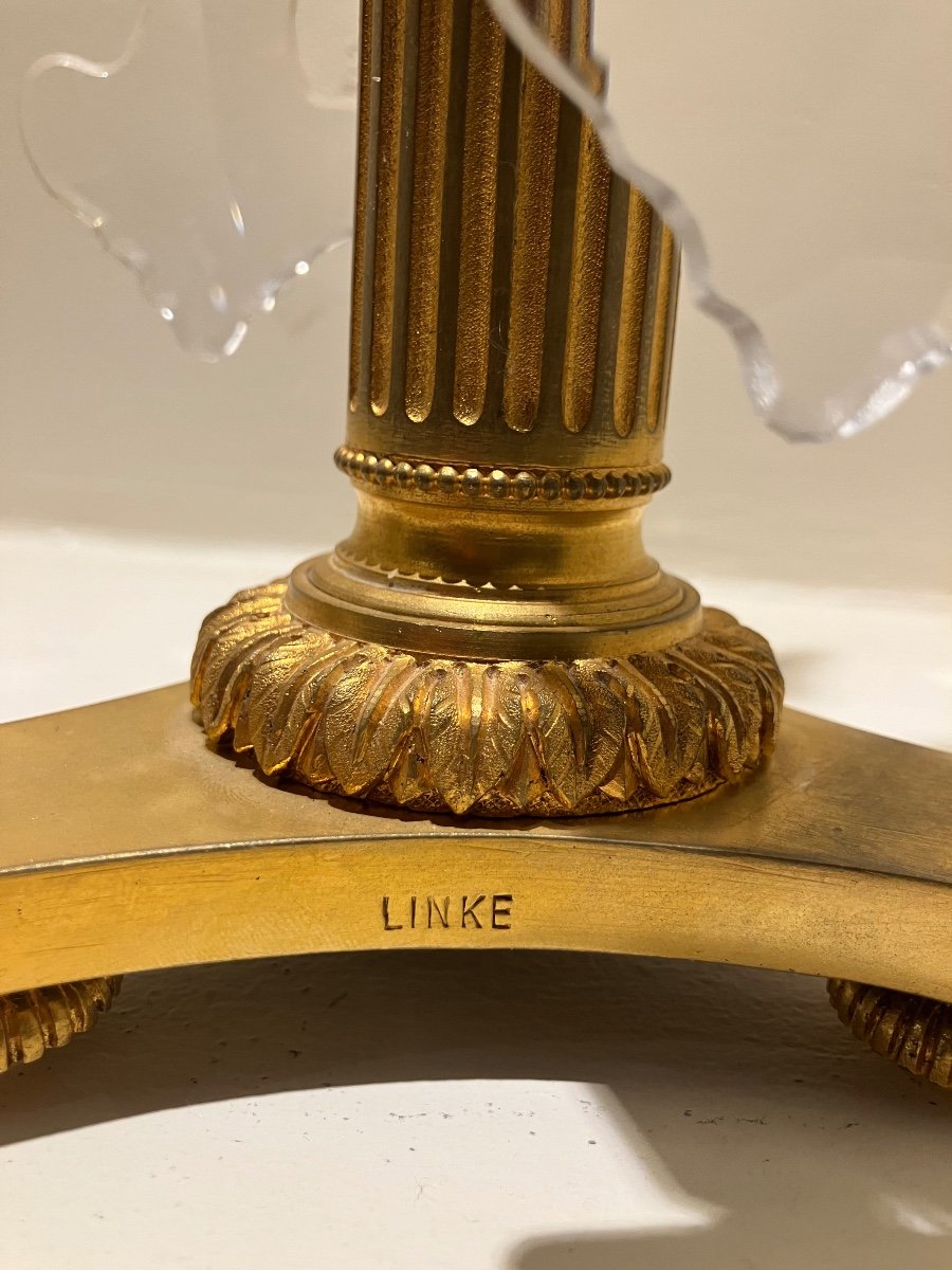 Paire De Candélabres ou  bougeoirs  à La Lyre De Style Louis XVI En Bronze Doré Signés Linke -photo-7