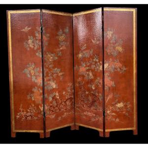 Chinese Four-leaf Screen, Lacquered Wood, Imitation Leather.