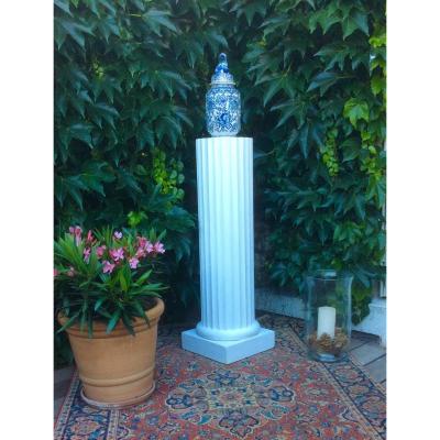 Doric Style Wooden Column