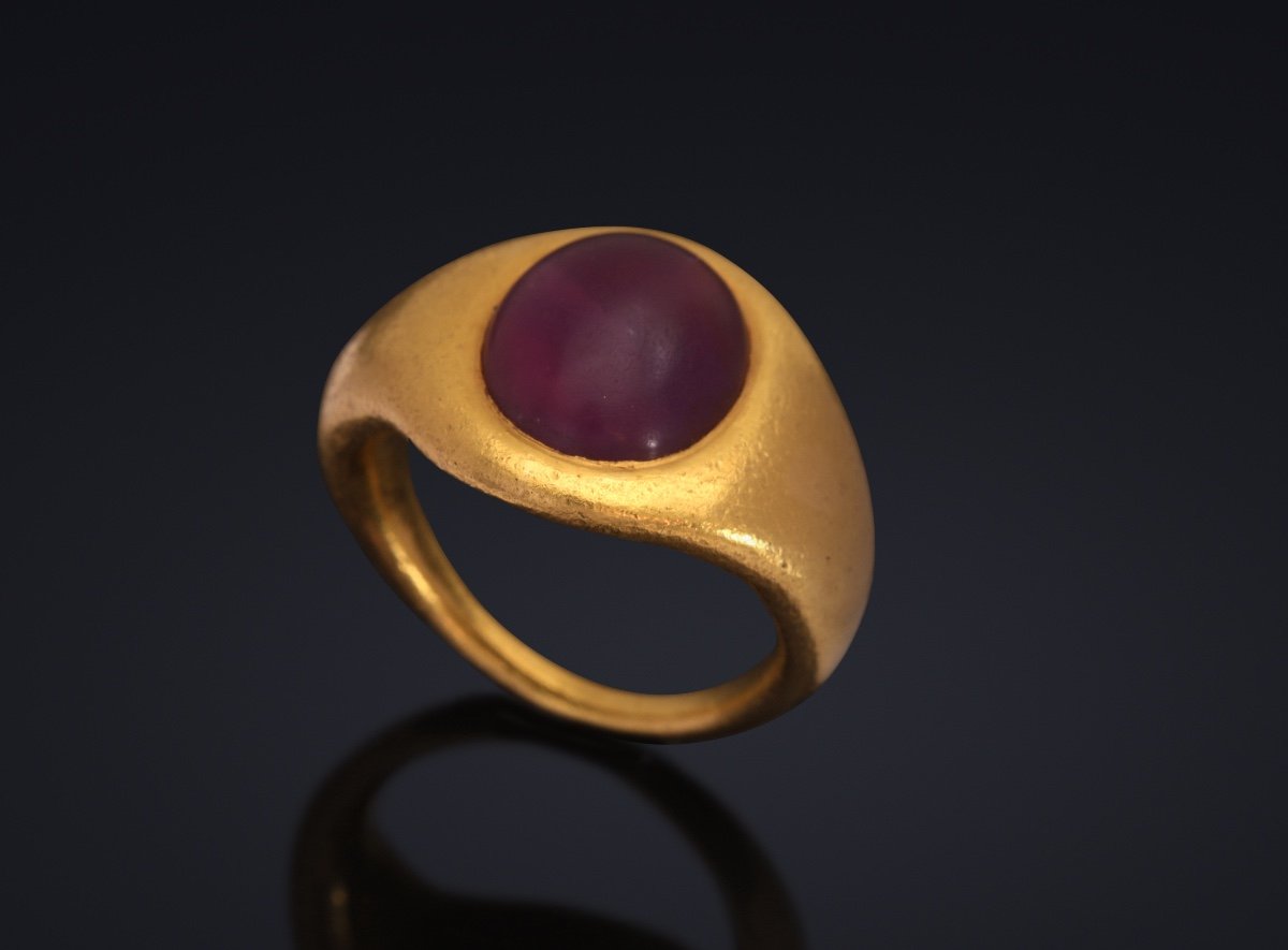 Roman Gold Ring