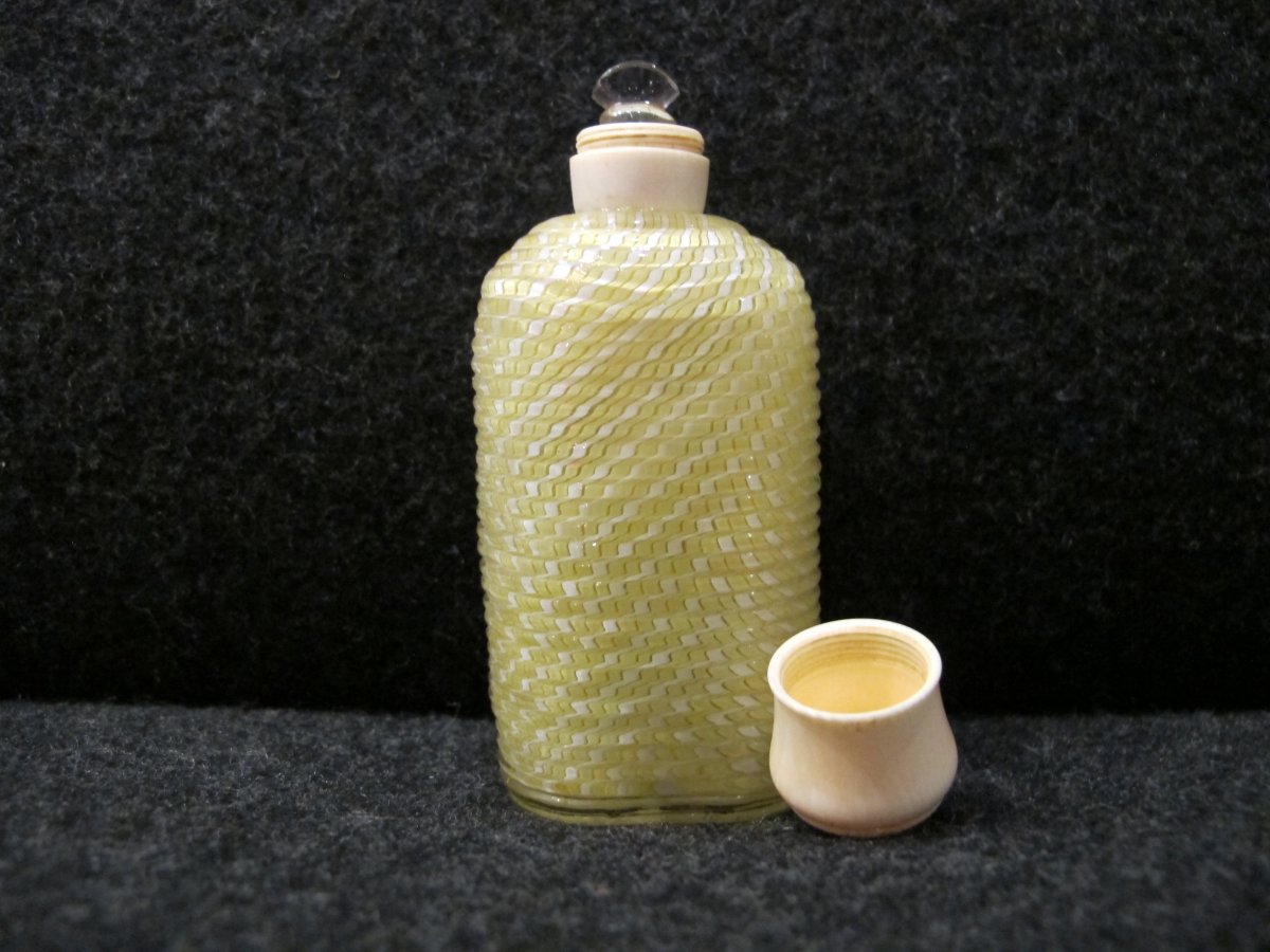 Clichy Glass Salt Bottle-photo-2