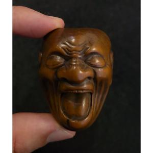 Netsuke - Screaming Mask - Wood