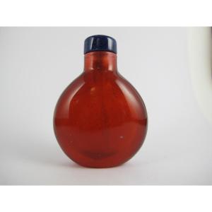 Chinese Snuff Bottle In Monochrome Red Glass