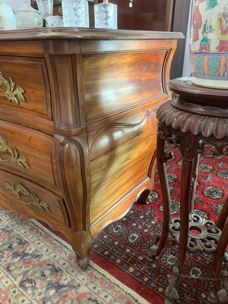 18th Century Bordeaux Mahogany Tomb Commode-photo-3