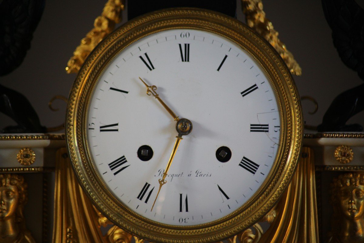 Louis XVI Clock With Sphinxes And Eagle-photo-5