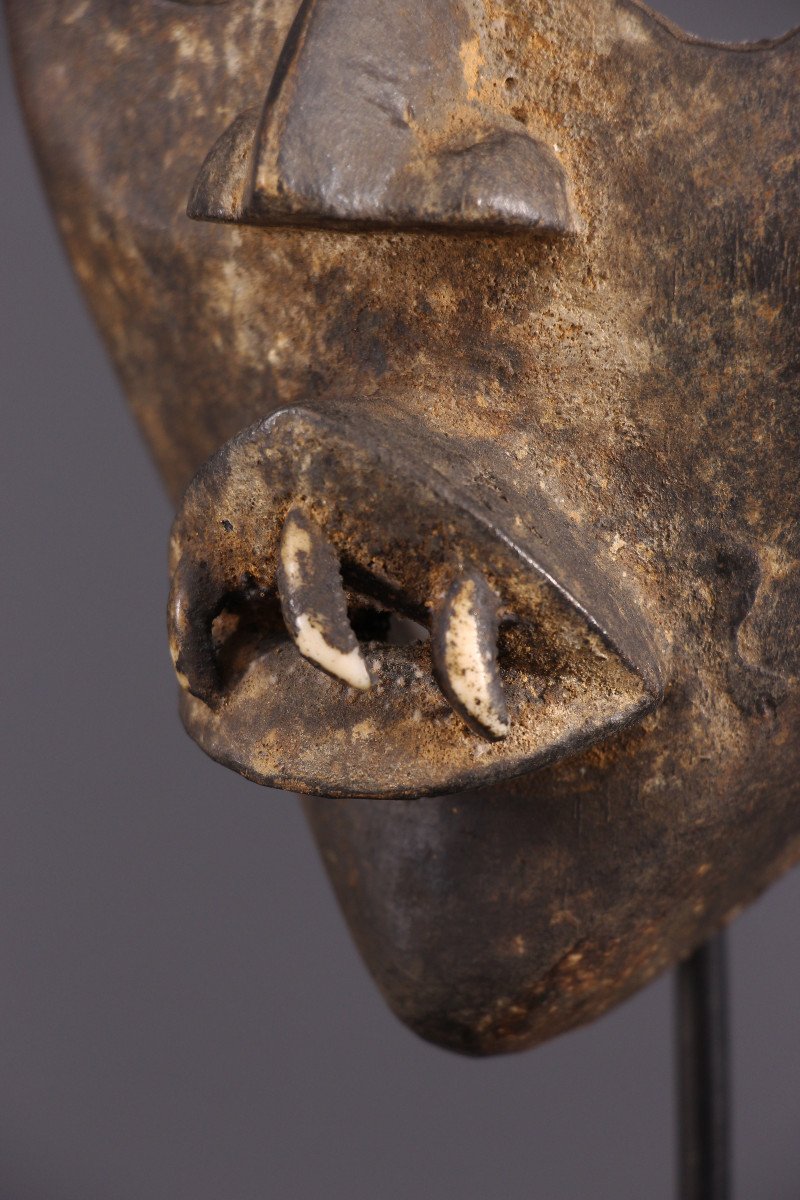 African Tribal Art - Dan Mask-photo-1