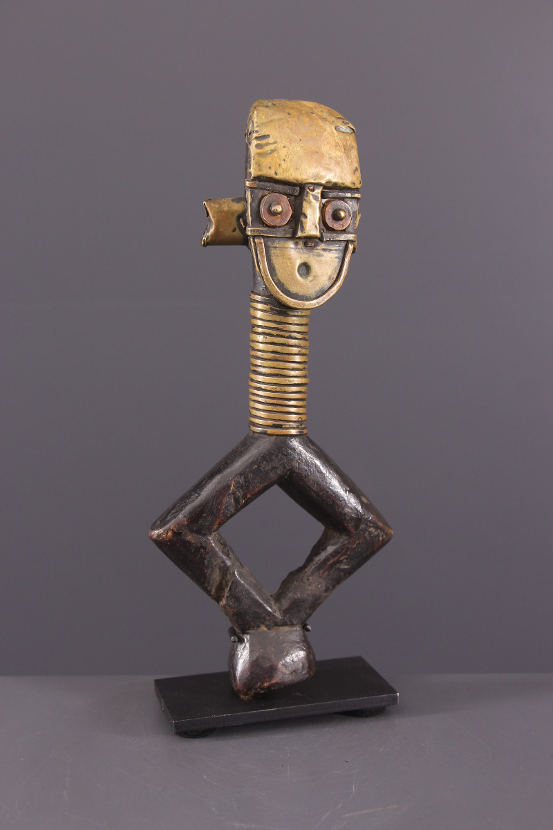 African Tribal Art - Sango Mbumba Reliquary Figure-photo-4