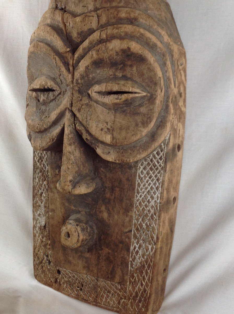 Bembe "owl" Mask, Democratic Republic Of Congo. -photo-4