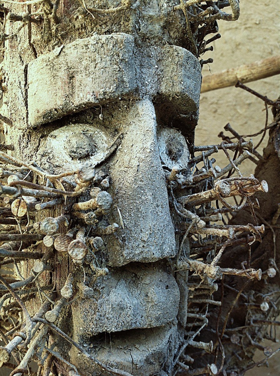 Very Large Nail Fetish, Central Africa.-photo-6