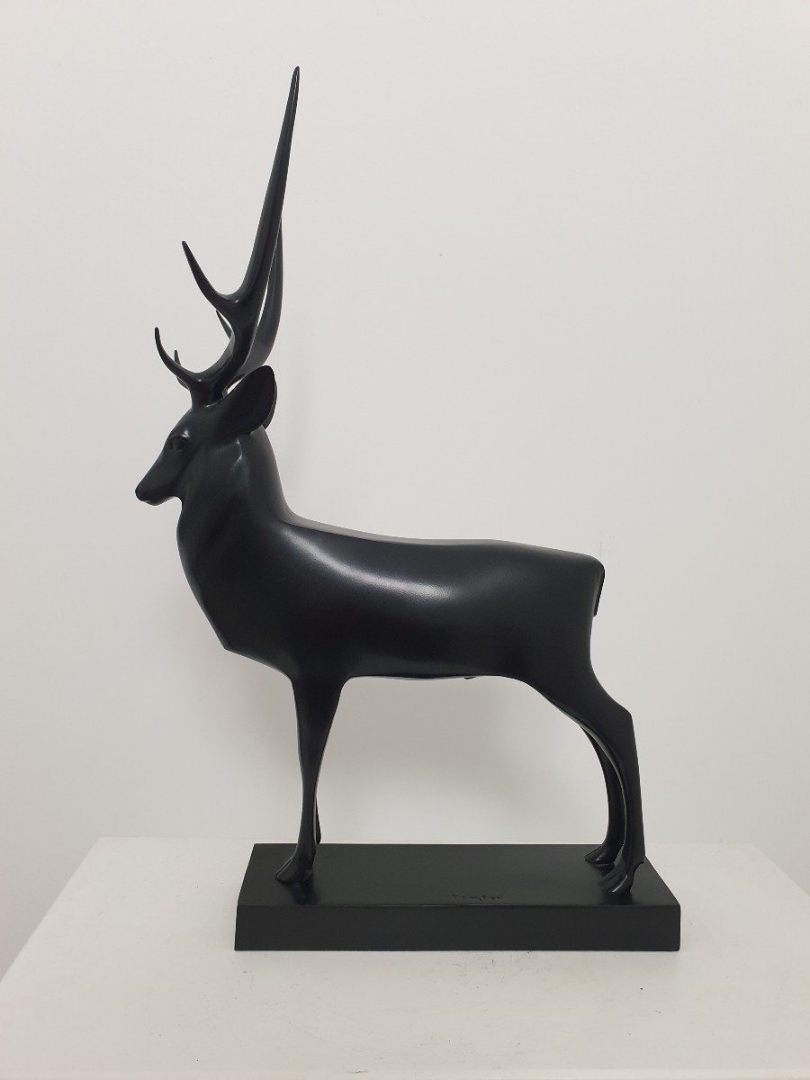 François Pompon (1855 - 1933) - "big Deer"