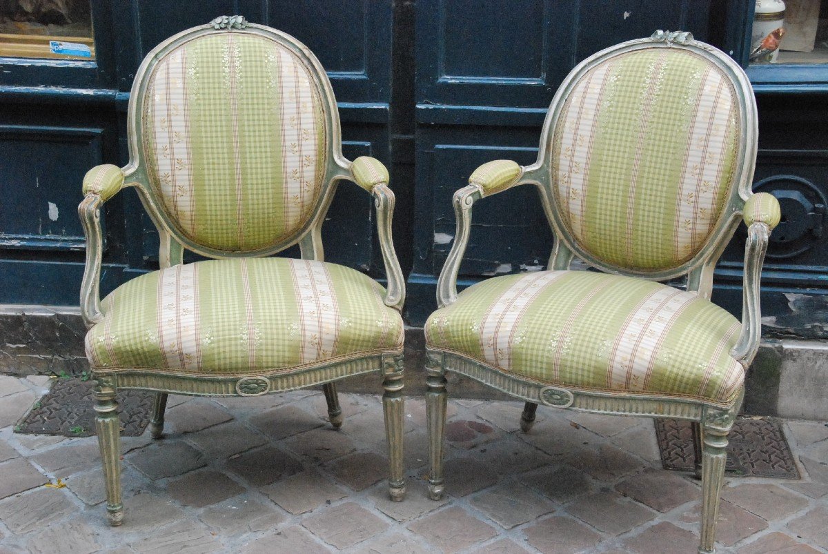 Pair Of Cabriolet Armchairs D Louis XVI Period