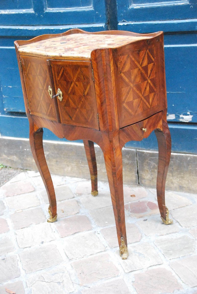 Snack Table In Veneer D Louis XV XVIII