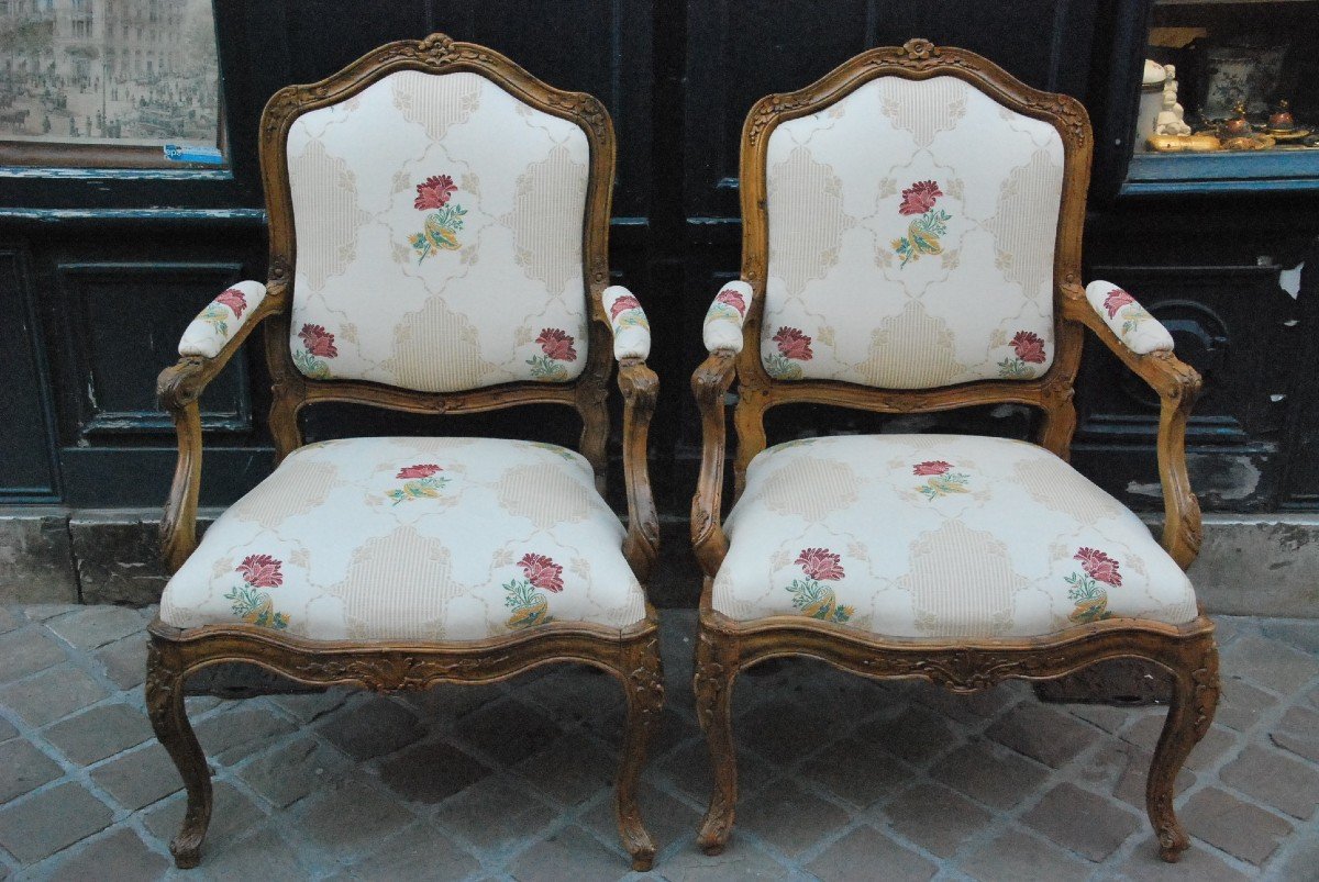 Paire De Fauteuils à Chassis D époque Louis XV-photo-2