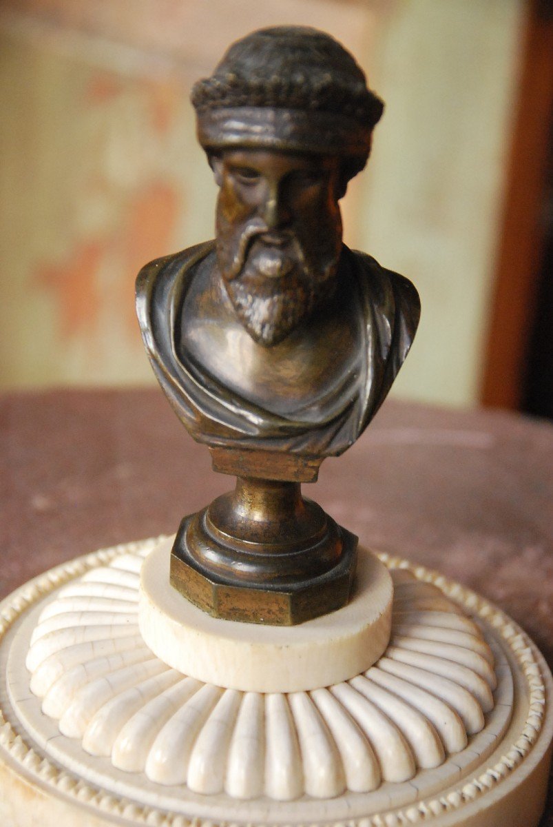 Bronze Bust Of Jupiter On An Important Ivory Base XIX-photo-3