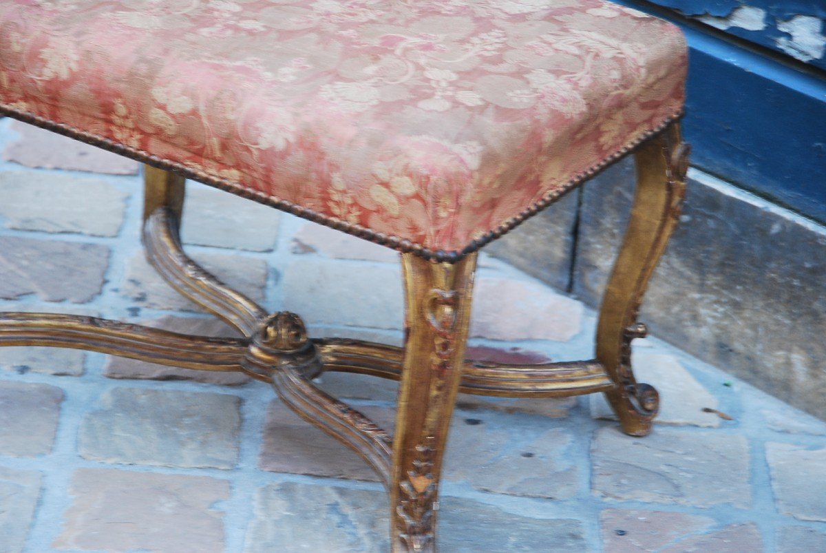 Tabouret En Bois Doré De Style Regence -photo-1