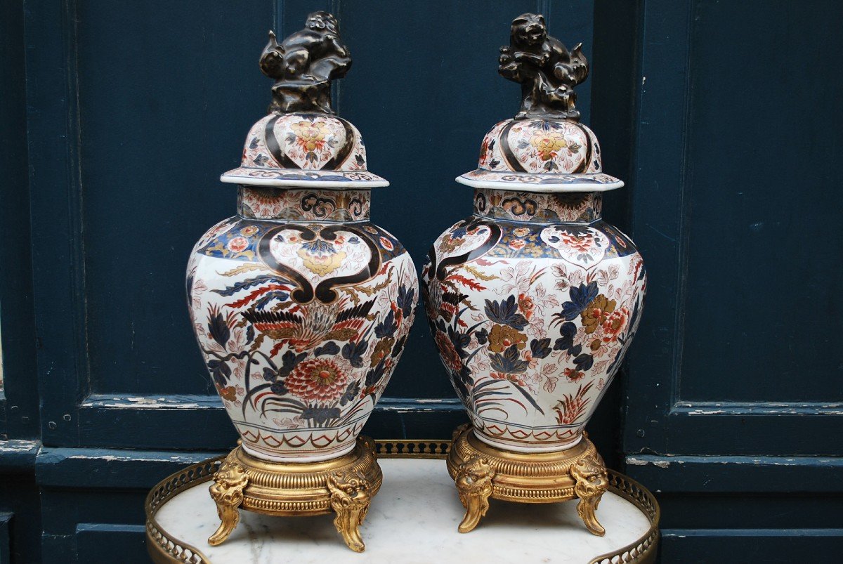 Pair Of Covered Potiches With Imari Decor XIX-photo-4