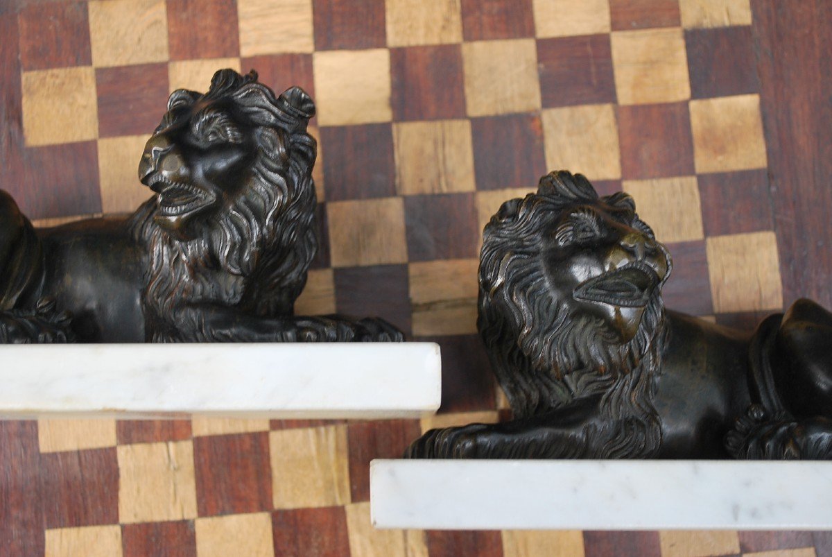 Pair Of Reclining Lions In Bronze XVII Style-photo-3