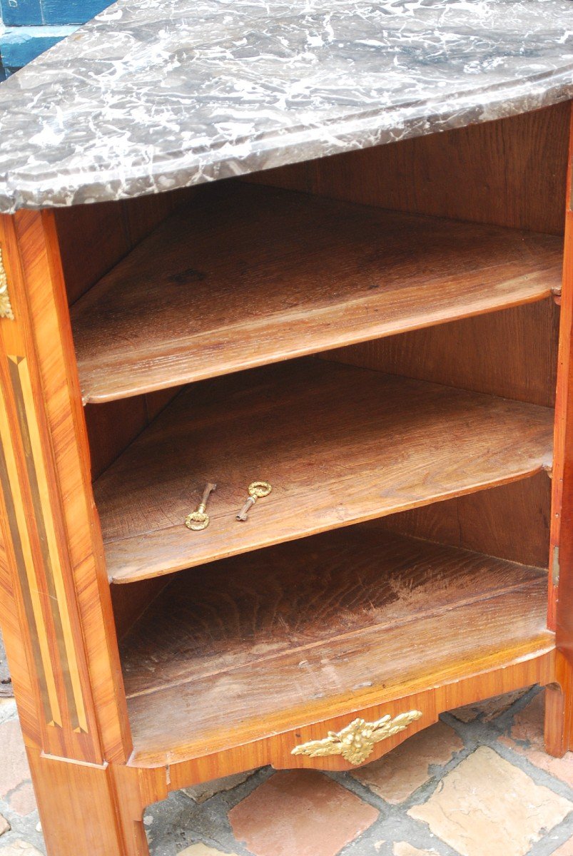 Pair Of Louis XVI Period Corner Cabinets Attributed To Dautriche -photo-5