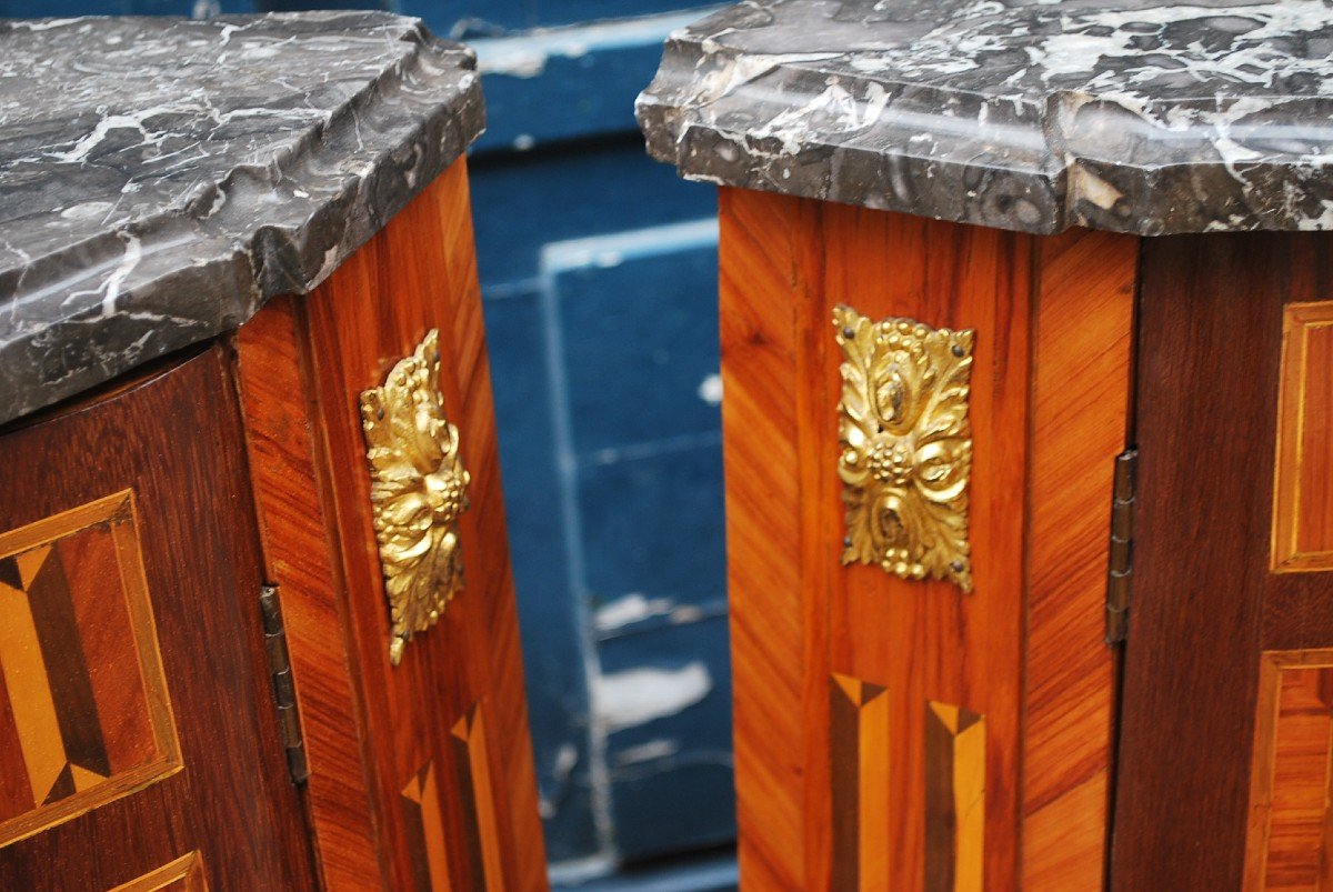 Pair Of Louis XVI Period Corner Cabinets Attributed To Dautriche -photo-6