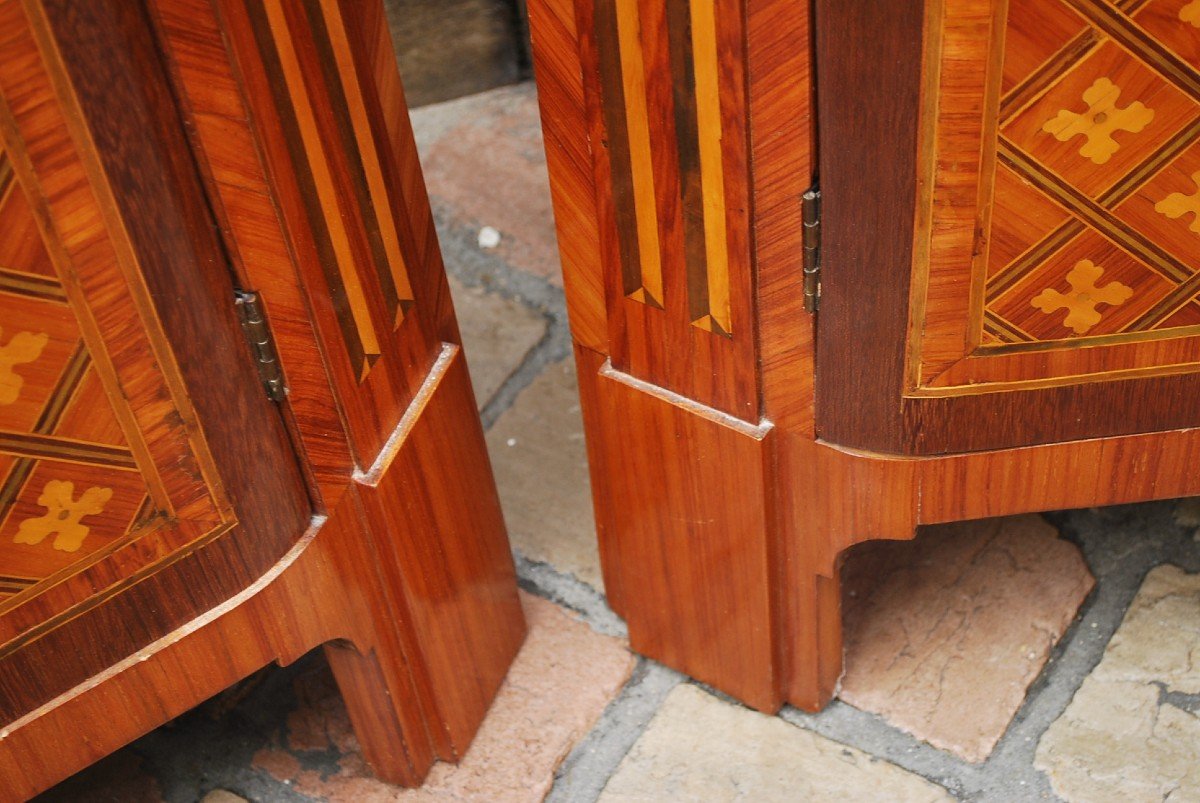 Pair Of Louis XVI Period Corner Cabinets Attributed To Dautriche -photo-8