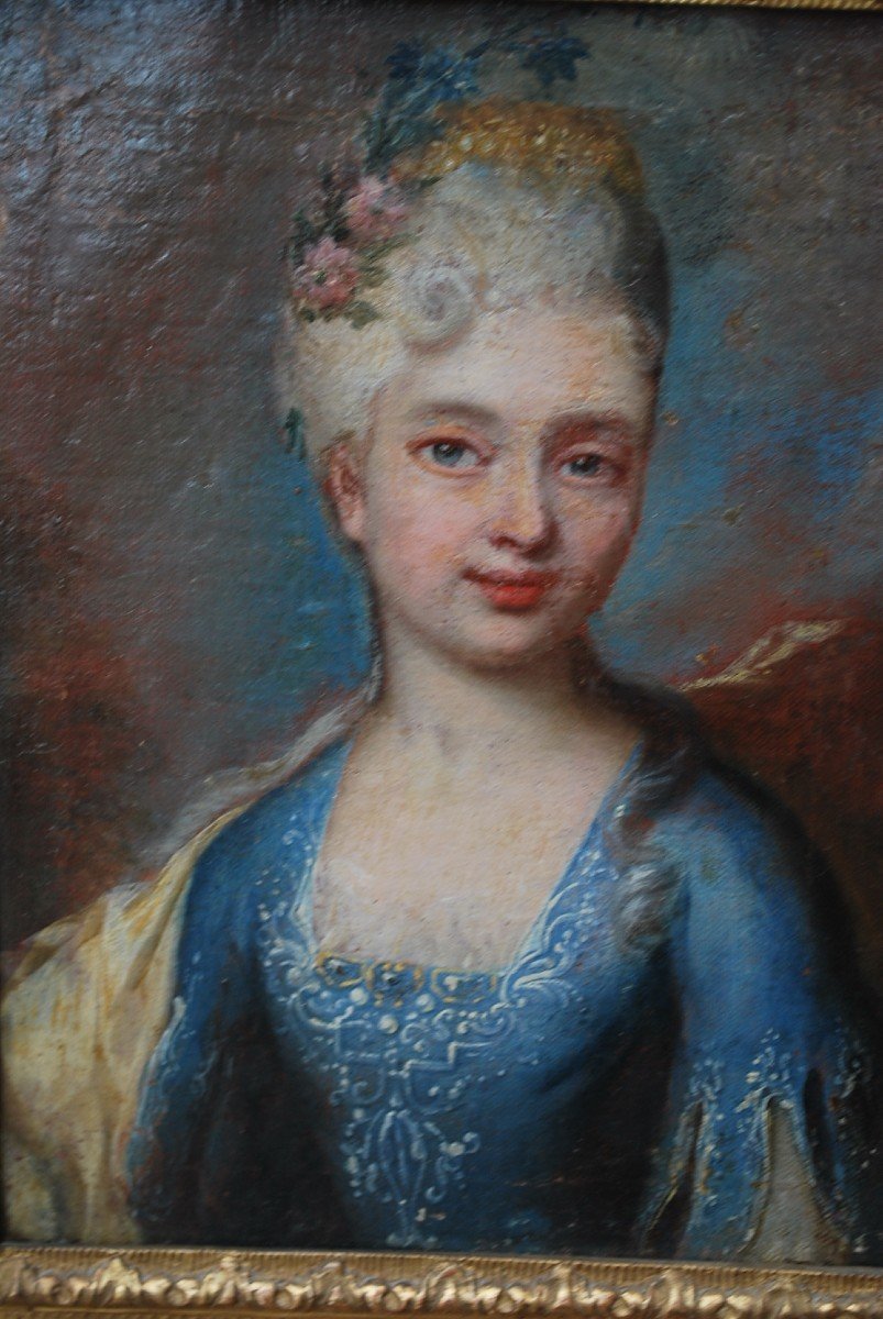 Small Portrait Of A Woman Early 18th Century-photo-3