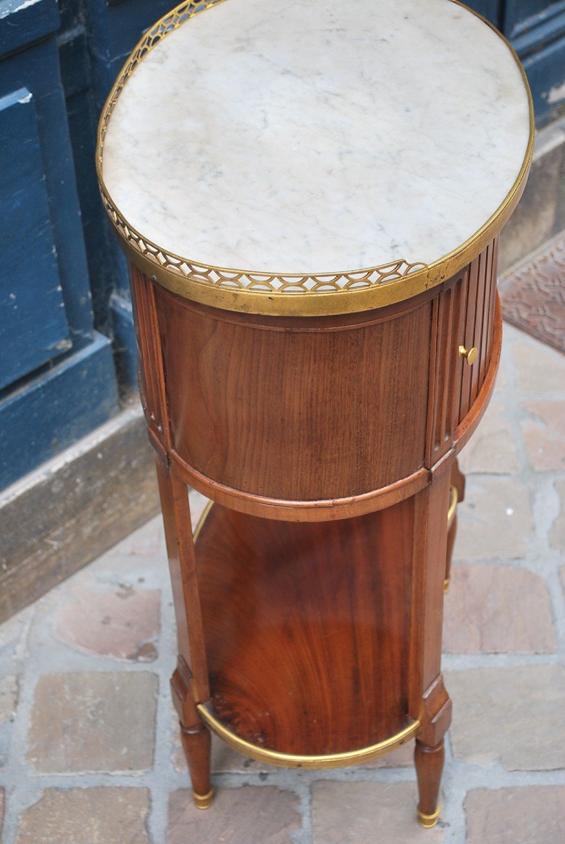 Louis XVI Period Drum Table In Mahogany -photo-1