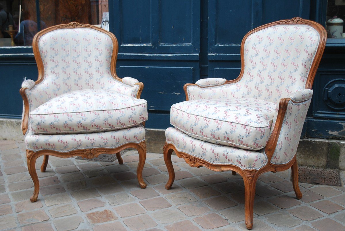 Pair Of Bergeres In Natural Wood From The Louis XV Period Stamped By Armand -photo-2