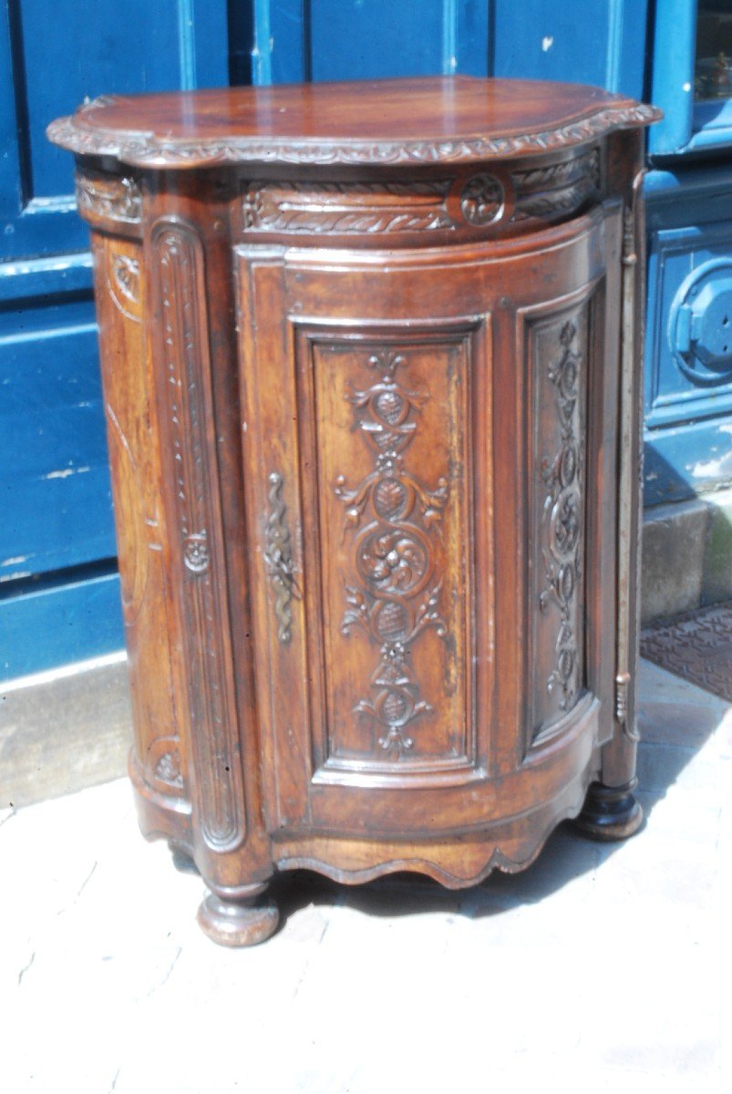 Small Curved Oak Buffet