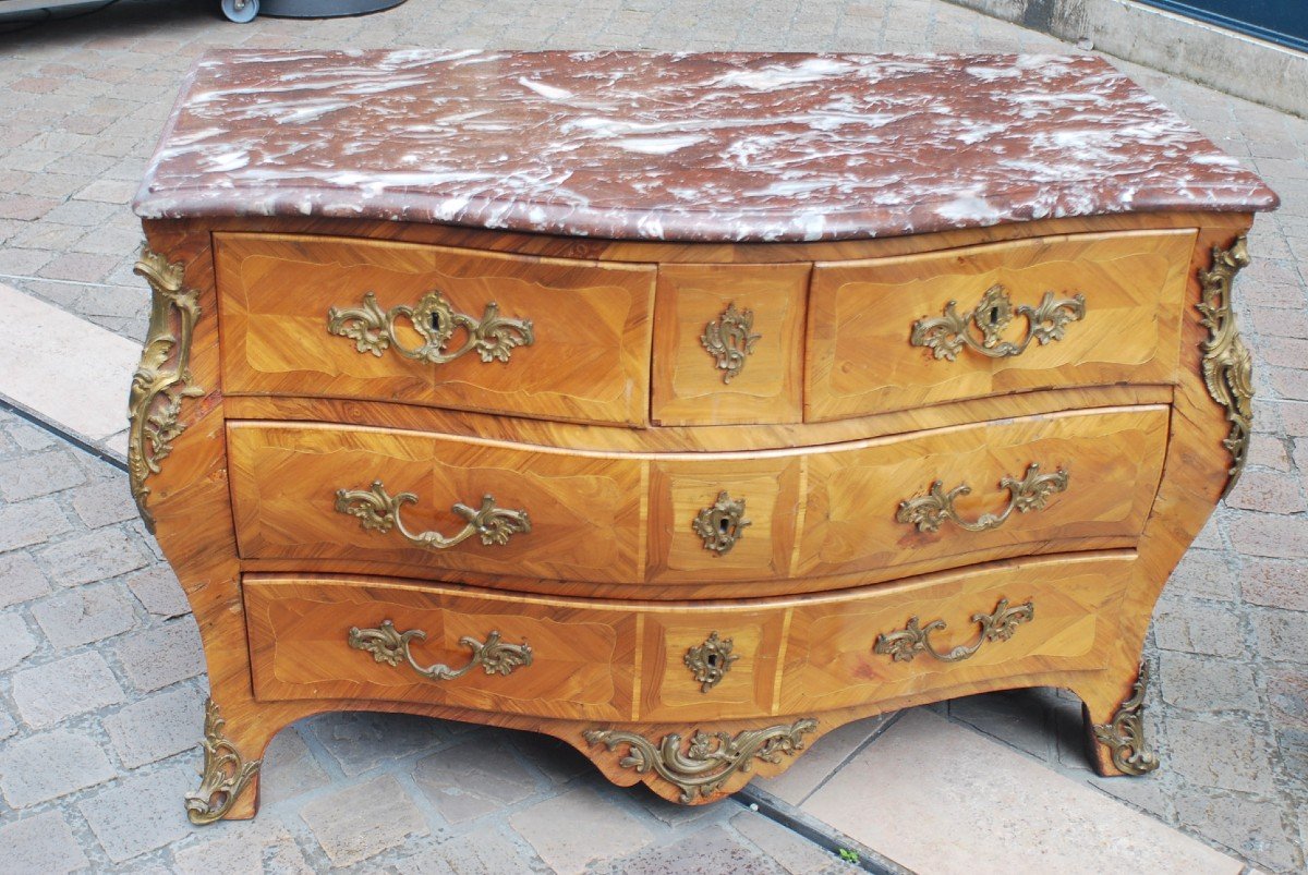 Commode Tombeau  D époque Louis XV Estampillée De Dufour