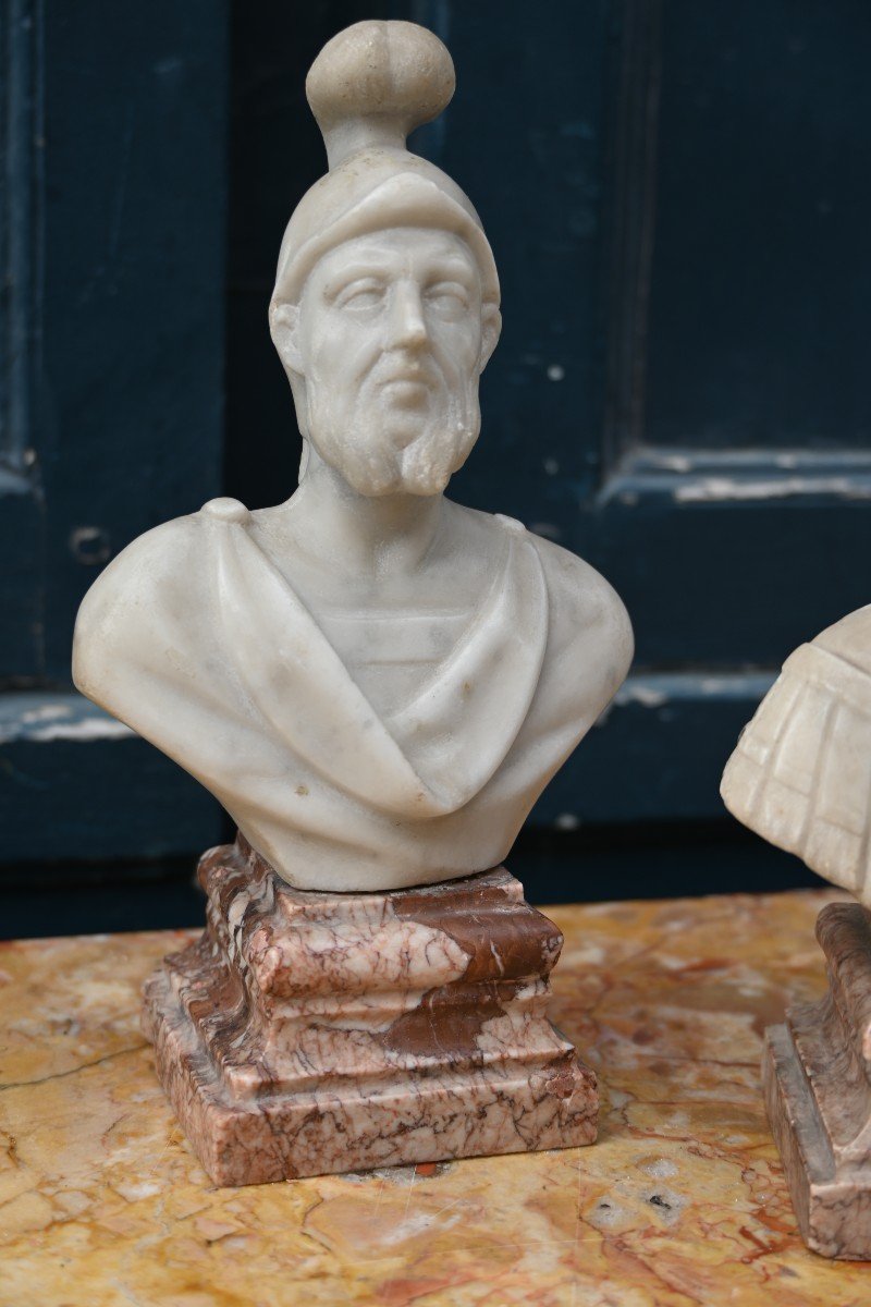 Pair Of Small Marble Busts Of Warriors, Provenance Duchess Of Berry-photo-1