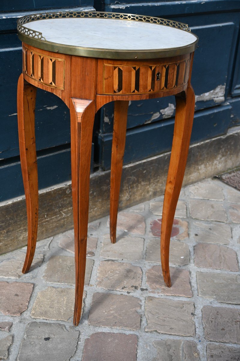 Small Circular Coffee Table From The Transitional Period, 18th Century-photo-4